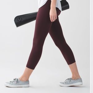 Lululemon Wunder Under Crops
